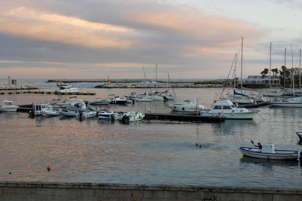 Eos Sea View *